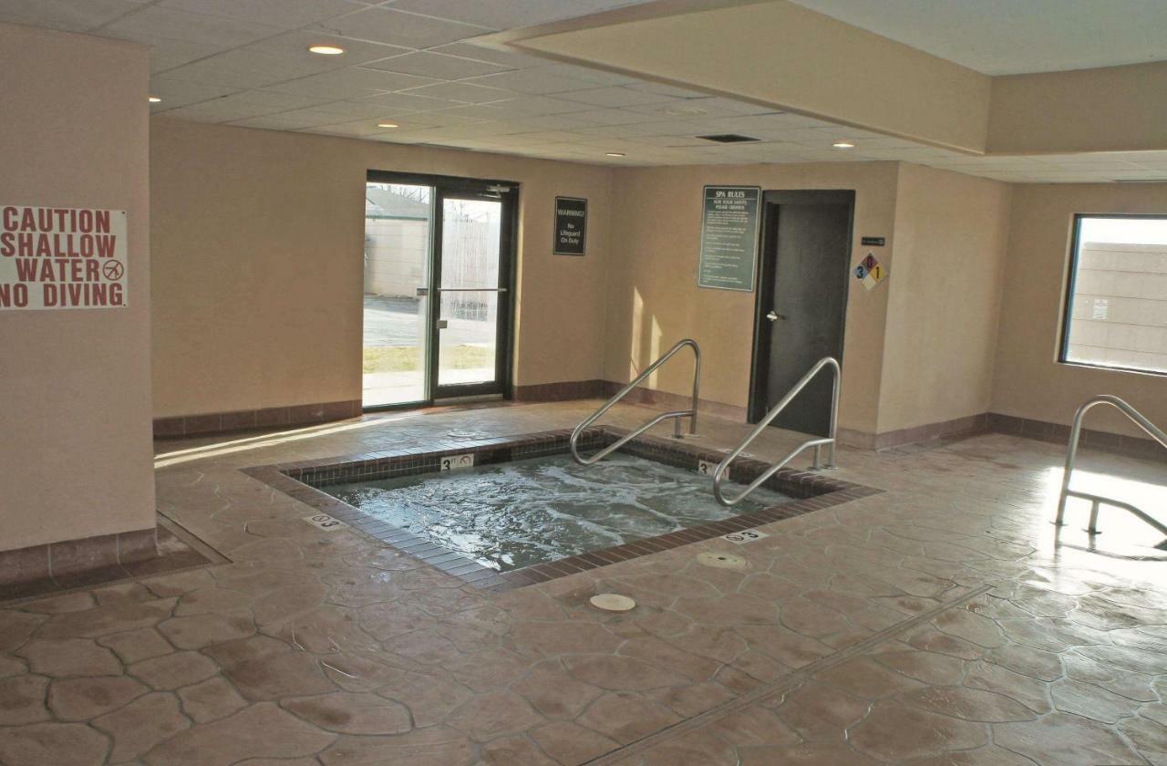 La Quinta By Wyndham Omaha Airport Downtown Hotell Carter Lake Exteriör bild