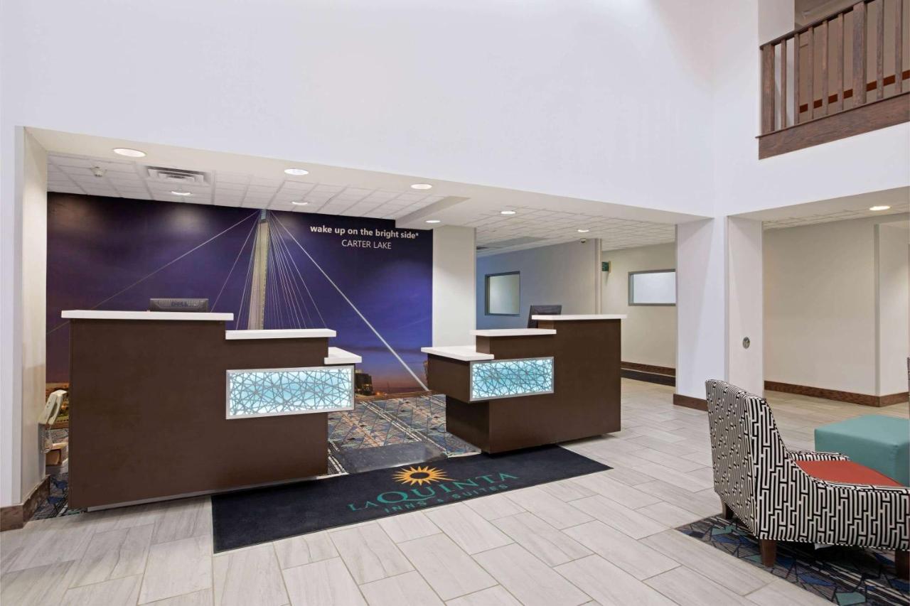 La Quinta By Wyndham Omaha Airport Downtown Hotell Carter Lake Exteriör bild